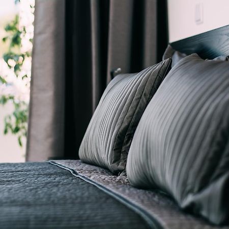 Arts In Apartments Pina Funchal  Ngoại thất bức ảnh